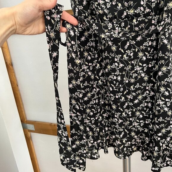 She + Sky Black Floral Ruffle Bottom Lined Mini Fit Flare A-Line Sun Dress Sz L - Picture 6 of 15
